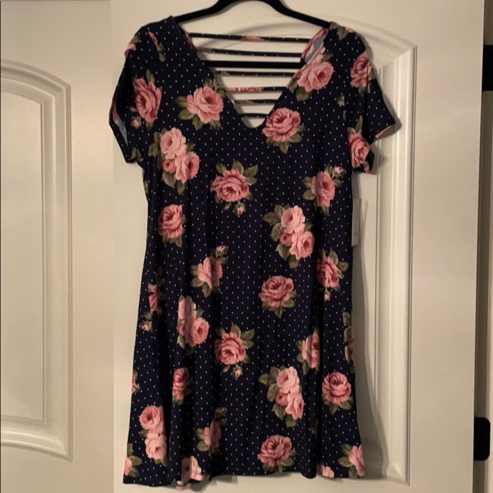 New Francesca’s Alya dress